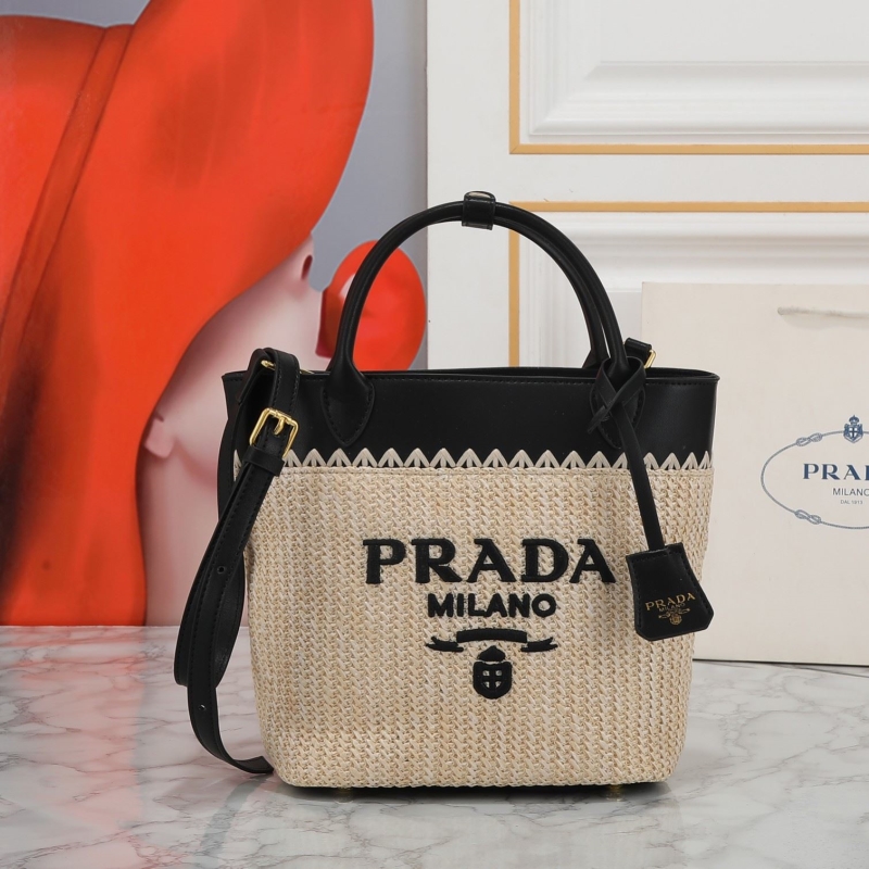 Pra*a shopping bags